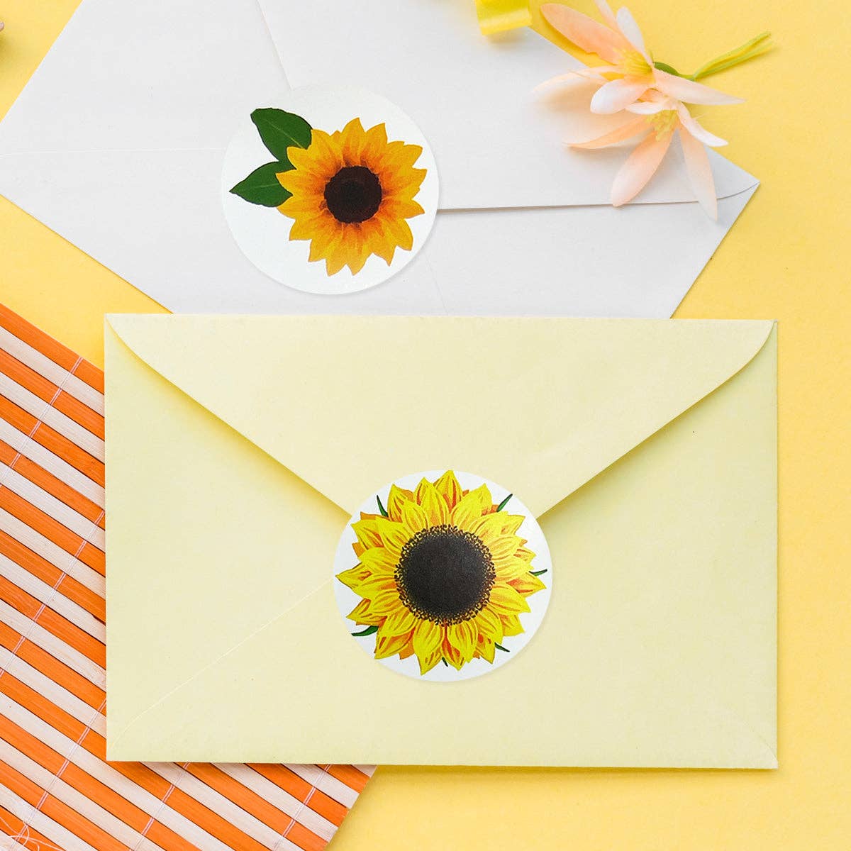 Wrapables.com - Wholesale Sticker - Wrapables 1.5" / 2" Thank You Stickers Roll42