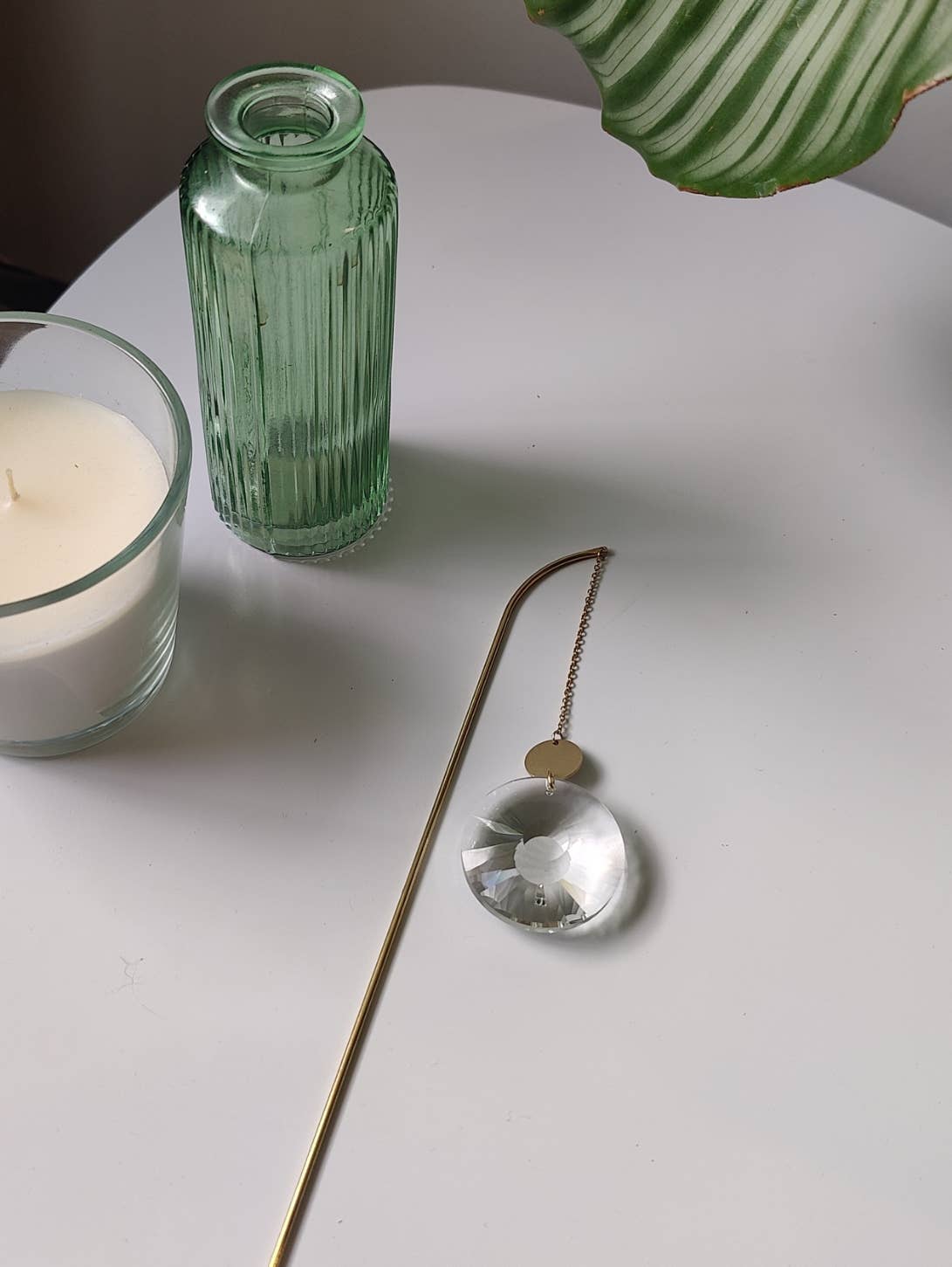 Atelier Intuitive - Vente Attrape-soleil - MAIA • Suncatcher à planter en laiton et cristal3