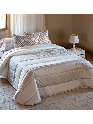 “Lazio” Jacquard Comforter Quilt for wholesale by Barceló Hogar