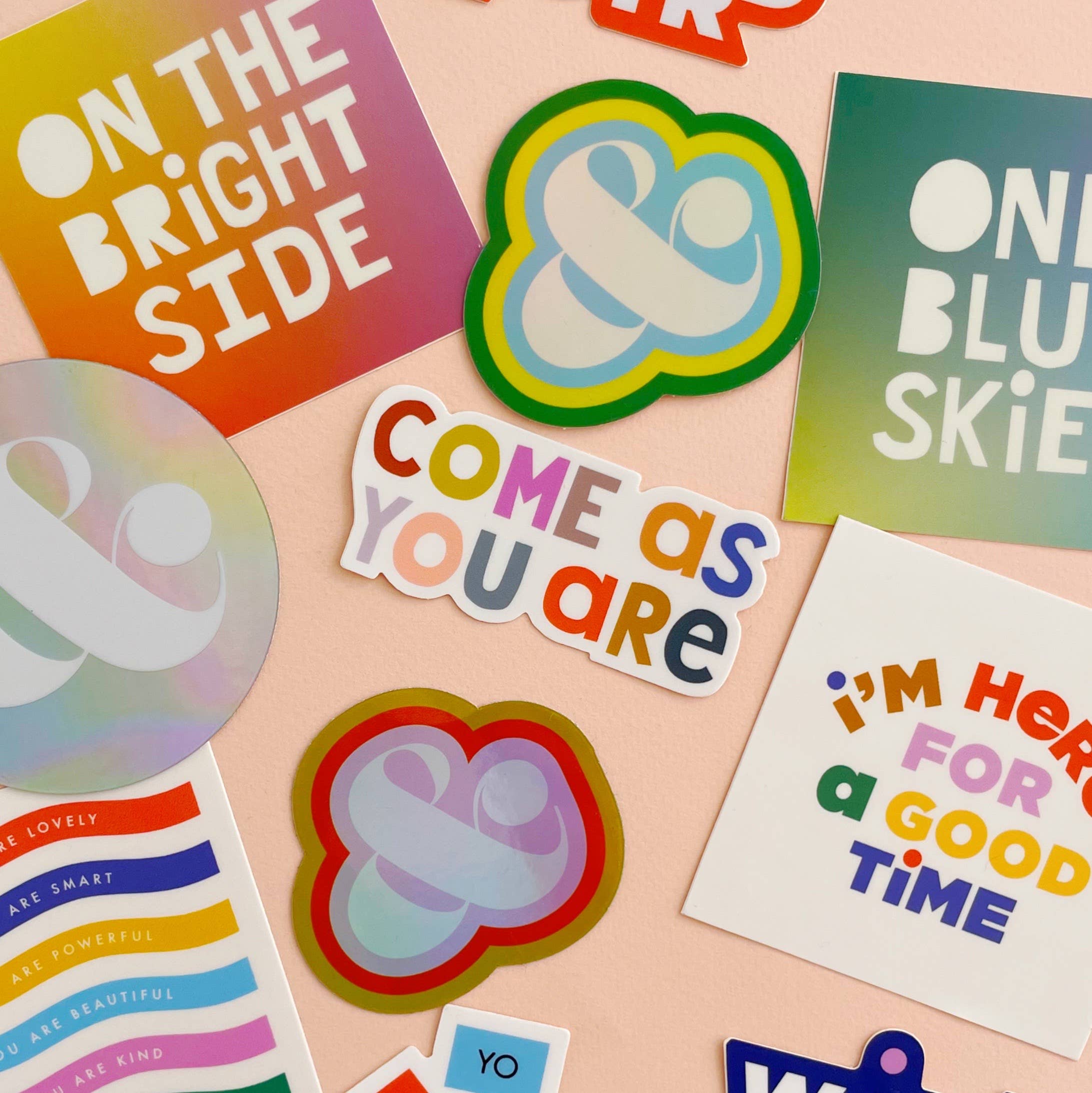 Ampersand Design Studio - Venta al por mayor Pegatina - Pegatina «Ven como eres»1