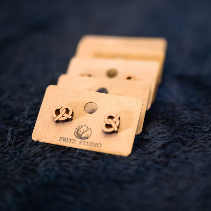 Fritz Studio - Vente Clous d'oreille - Boucles d'oreilles Bretzel - Studs