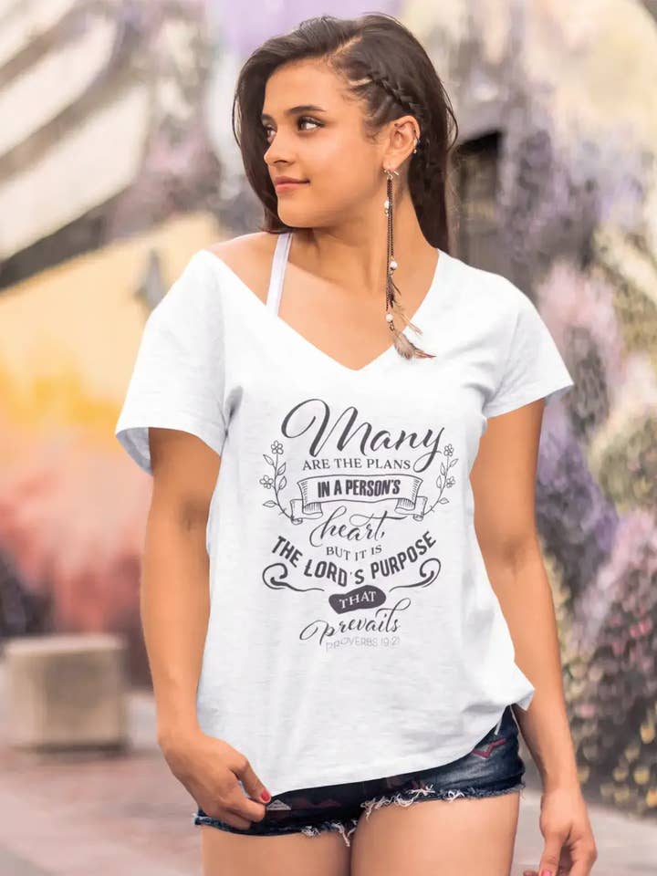 T-shirt ULTRABASIC pour femmes Many Are The Plans - Tee-shirt religieux à manches courtes pour la vente par ULTRABASIC