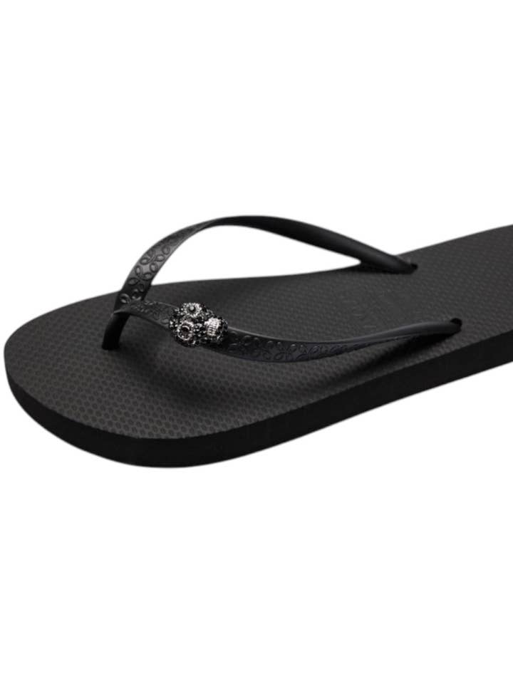 NURIA för wholesale av CHANCLAS by simone herrera