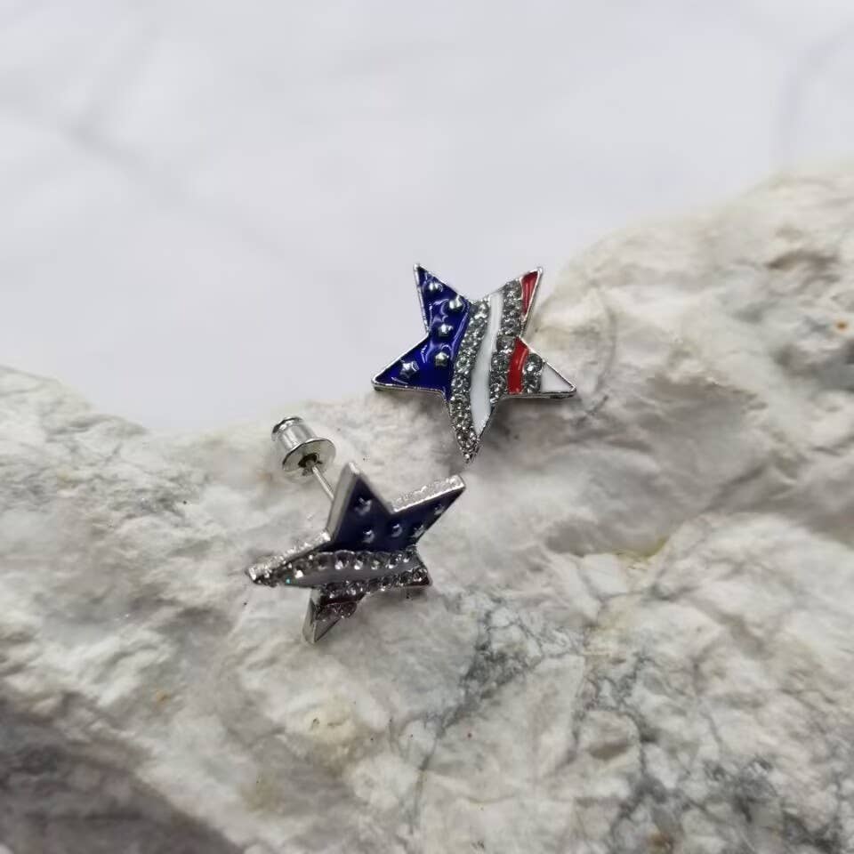 The Pretty Jewellery - Wholesale Stud/Post Earrings - Patriotic Shiny Crystal Star Stud Earrings1