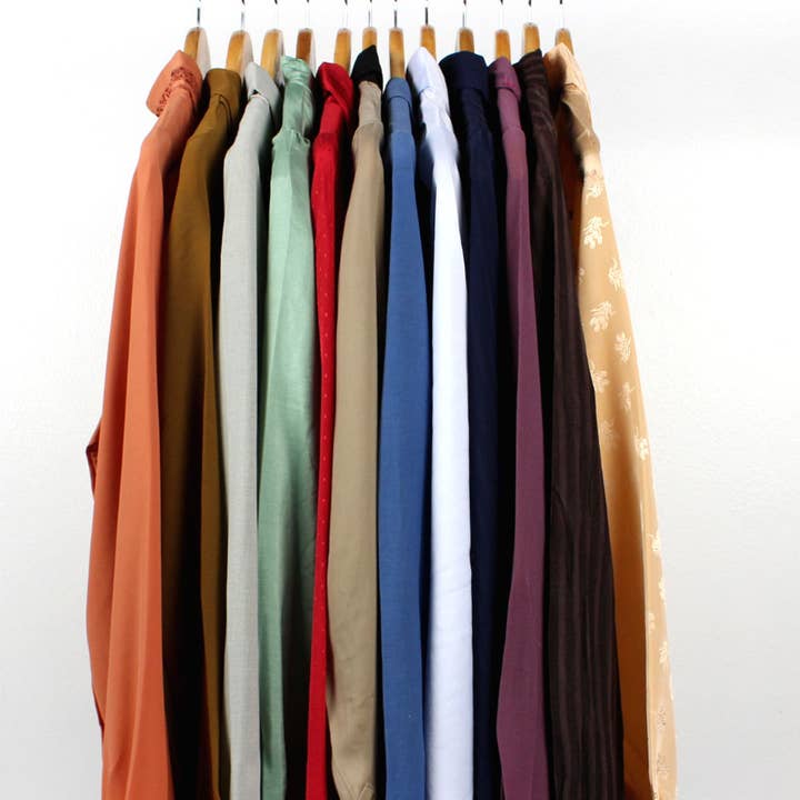 Camicia corta a maniche lunghe con bottoni - COLORI SOLIDI per la vendita all'ingrosso da parte di Sun's Out!