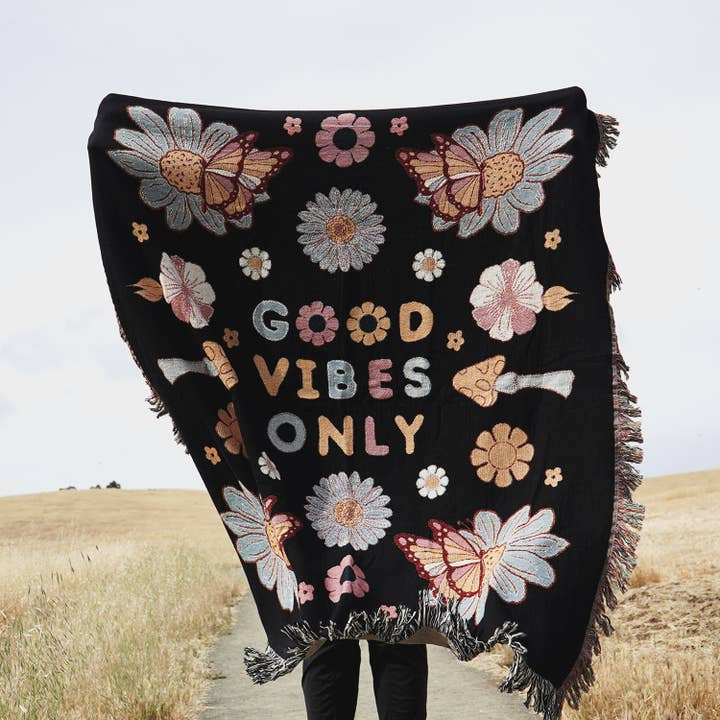 Relatable Basic - Wholesale Throw Blanket - Good Vibes Only Spring Woven Throw Blanket Jacquard Fringe1