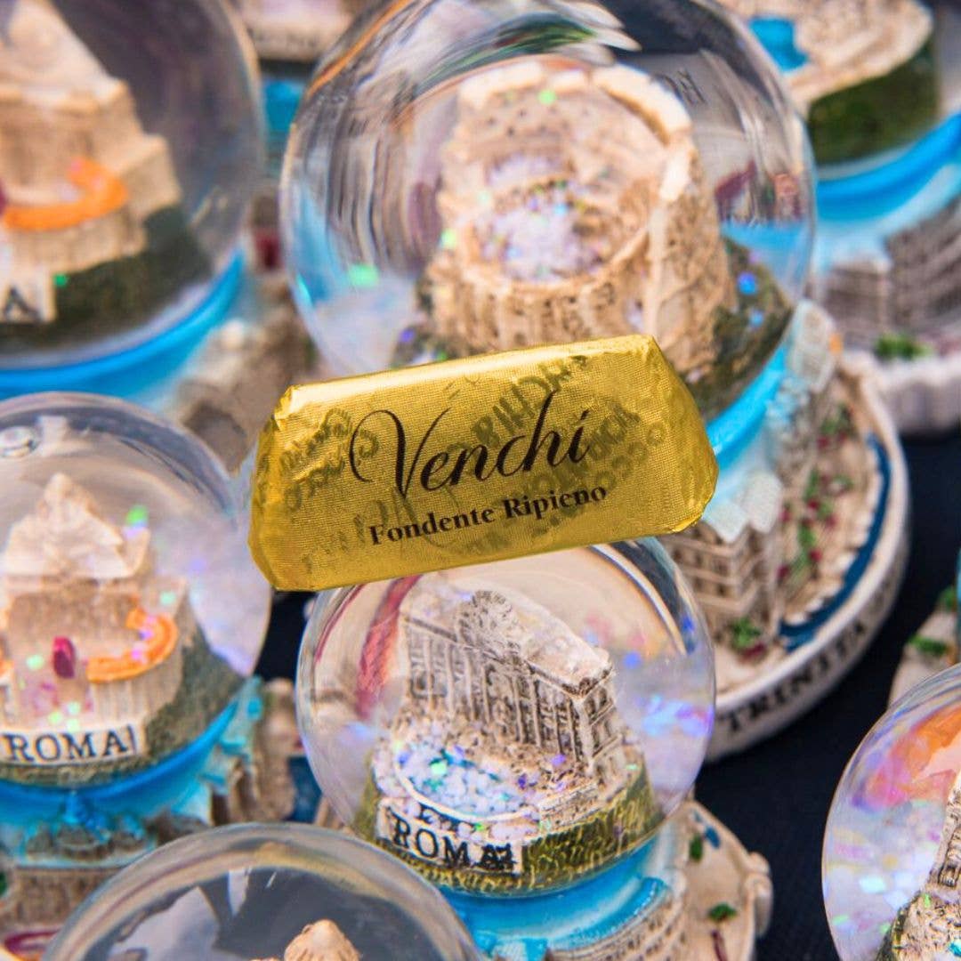 Venchi - Vente Chocolat - Gianduja & Garniture de Chocolat Noir Crémeux - Gourmet Italien7