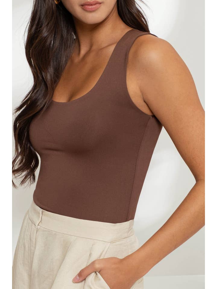 The Workshop Studio - Wholesale Knit Top - Women's - REVERSIBLE SCOOP NECK SLEEVELESS KNIT TANK TOP24