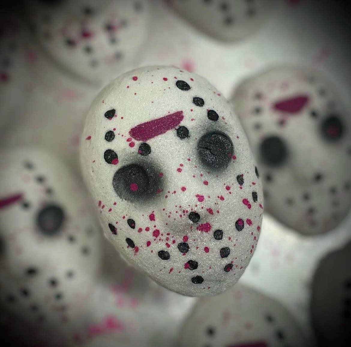 Boil & Bubble - Wholesale Bath Bomb/Fizz - Jason Voorhees mask Bath Bomb