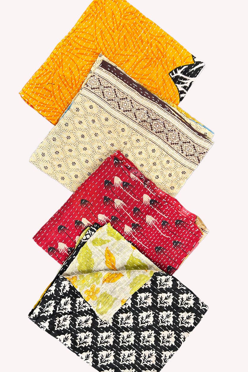 Sevya Handmade – wholesale Dinner & cloth napkin – Kantha Napkins, Set of 413