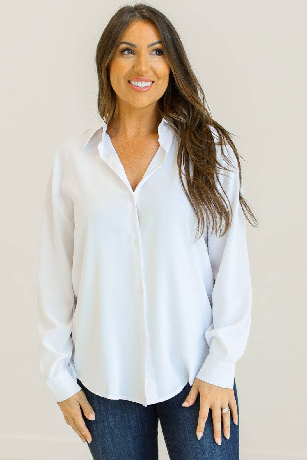 Kathryn Classic Button-Up, White for wholesale on Faire