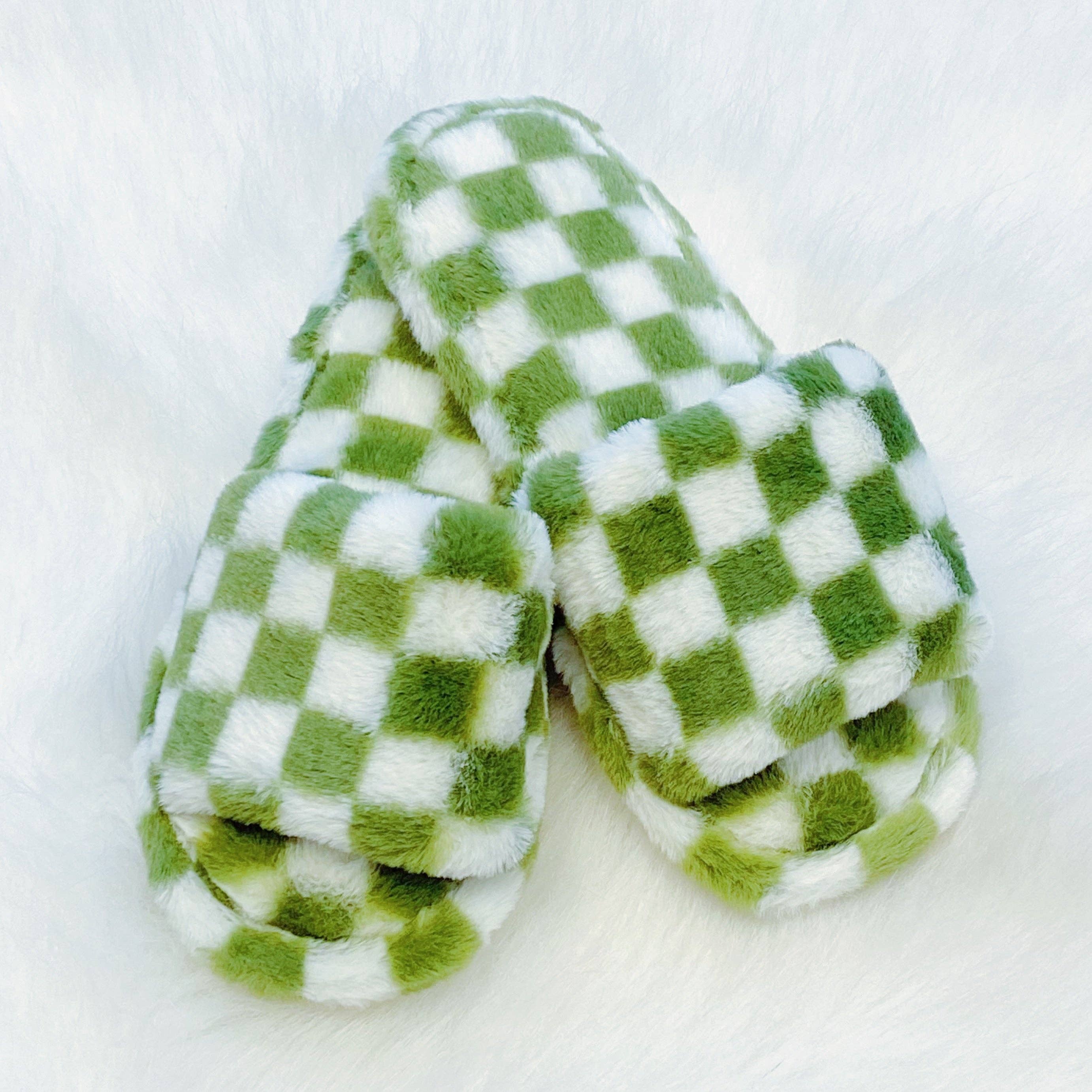 Ellison+Young - Wholesale Slippers - Women's - Luxe Lounge Checker Cozy Slipper1