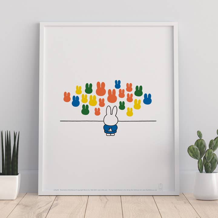 Miffy - Orecchie di coniglio - Stampa artistica premium 11X14» per la vendita all'ingrosso da parte di Star Editions