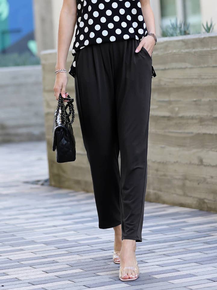 ..SI-24379 7/8 Length Ity Pleated Waist Pants With Side Pocket for wholesale by 42POPS