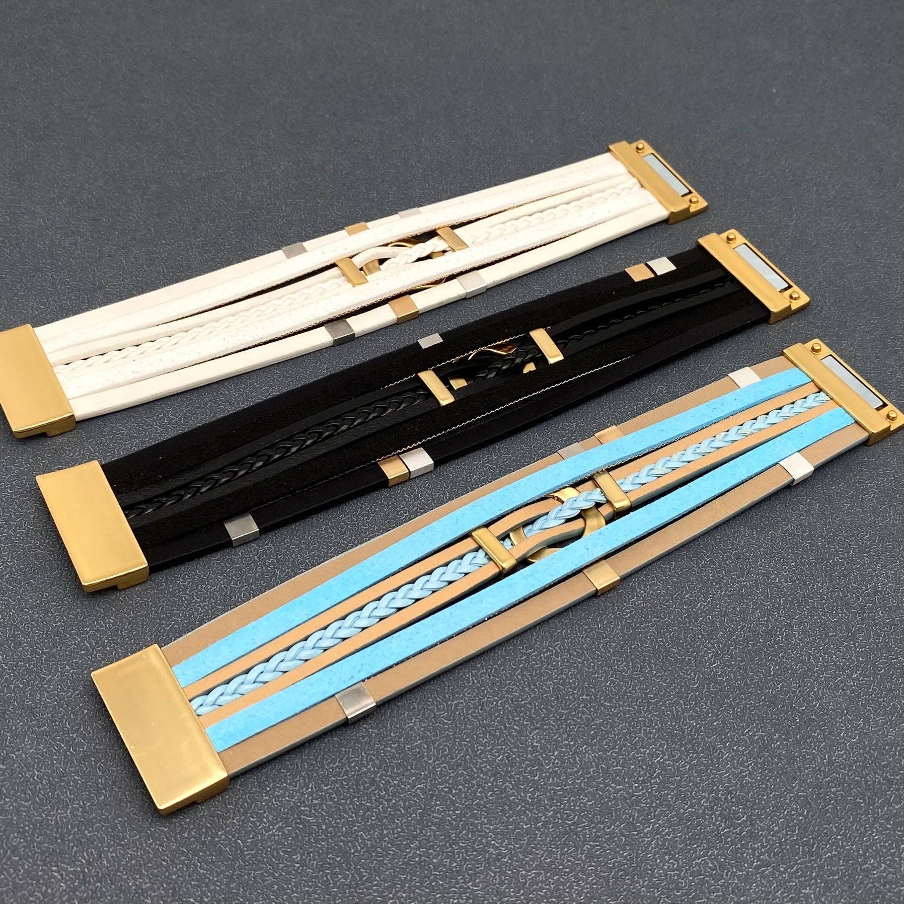 Mio Queena - Wholesale Bangle Bracelet - LB - Circle Charm Multi-Layer Rhinestone & Leather Bracelet4