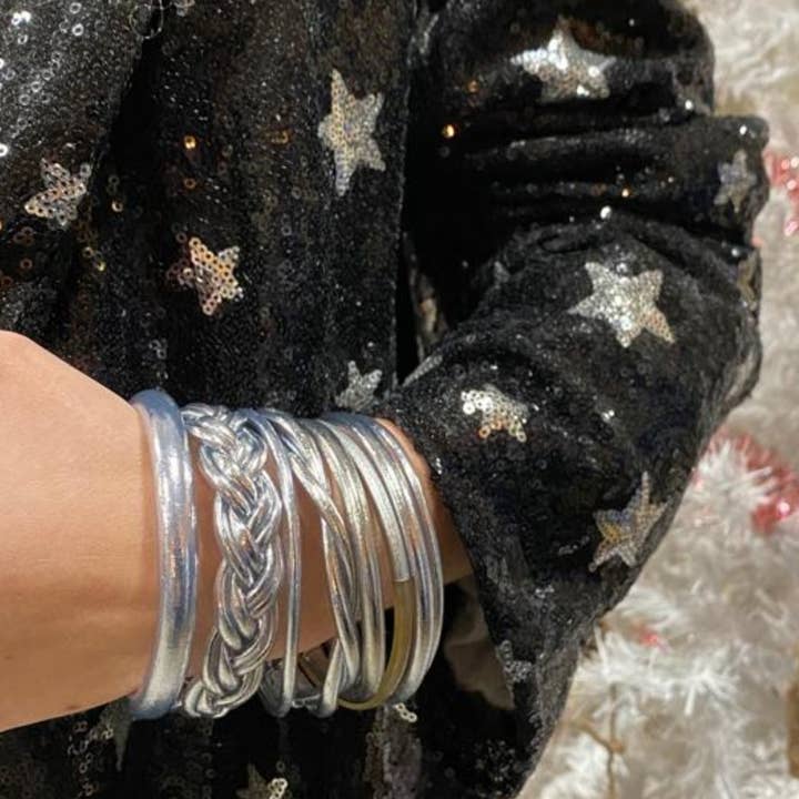 JolieJulie-MaLune-VentiLLo - Wholesale Bangle Bracelet - The iconic silver buddhist bangle - SIZE XS 54 MM