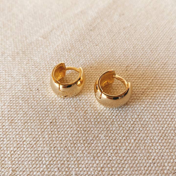 GoldFi - Wholesale Huggie Earrings - 18k Gold Filled Small Chunky Clicker Hoop Earrings3