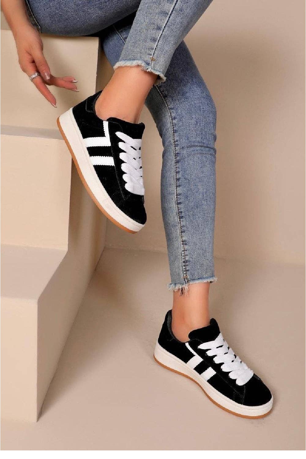 No Doubt Shoes - Wholesale Lifestyle Sneakers - Women's - LACE UP SIDE DETAIL DESIGNER TRAINERS4
