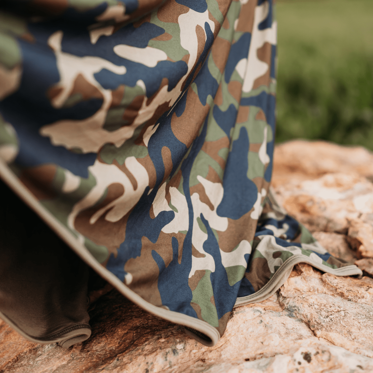 Pipermoon – Manta para sofá por atacado – Manta de Enrolar para Adulto Camuflada2