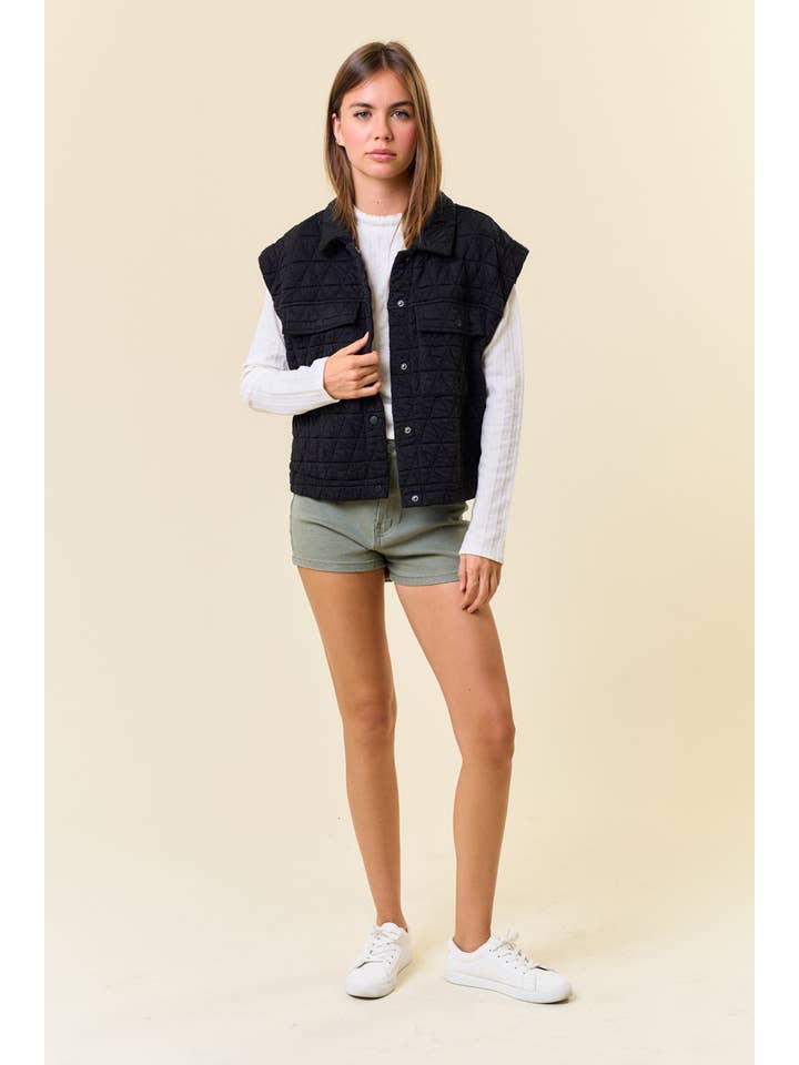 Doe and Rae - Wholesale Outerwear Vest - Women's - QUILTED POINT COLLAR FLAP PATCHED POCKET VEST - 10626J-19