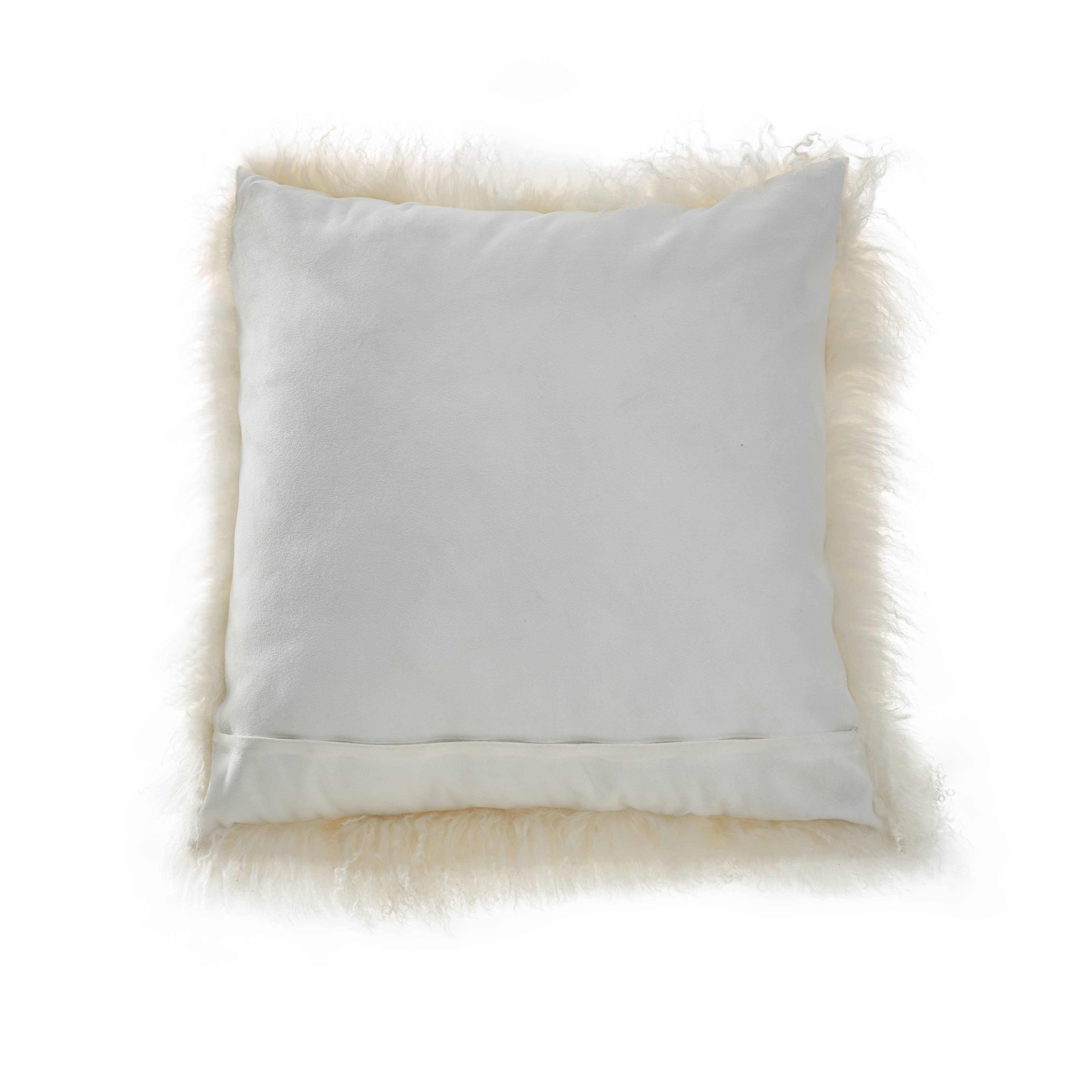 Ivory Nilda Pillow for wholesale on Faire2