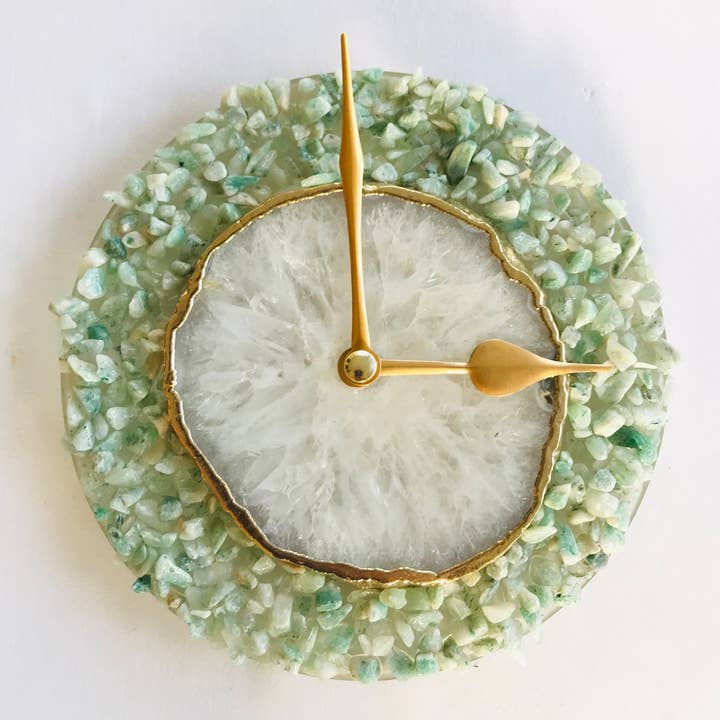 6" diameter ljusgrön kristall med vit Agate väggklocka för wholesale av The Tangerine Store