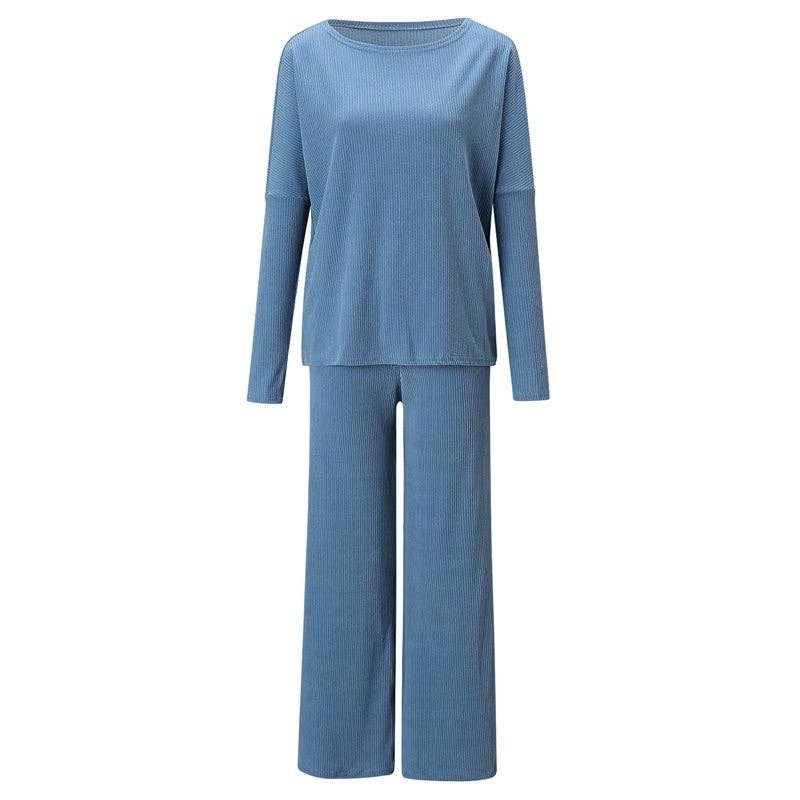 Plush Looks - Vente Ensemble de vêtements d'intérieur – femme - Ensemble de pantalons longs à manches longues et col rond de couleur unie4