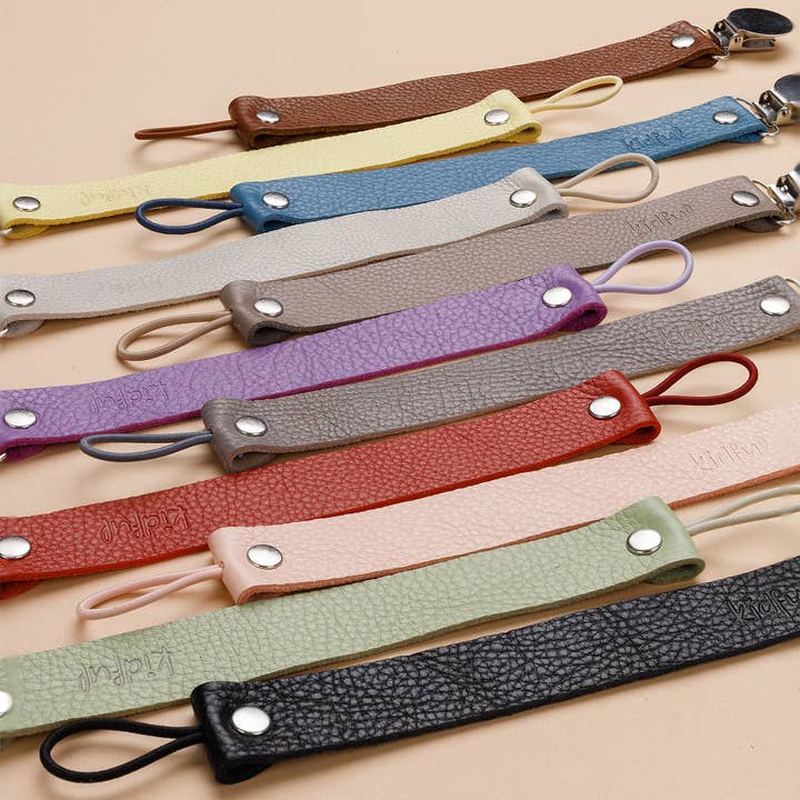 Clipe de chupeta de couro orgânico infantil Dark Oak por atacado de Mamakido Dis Tic AS