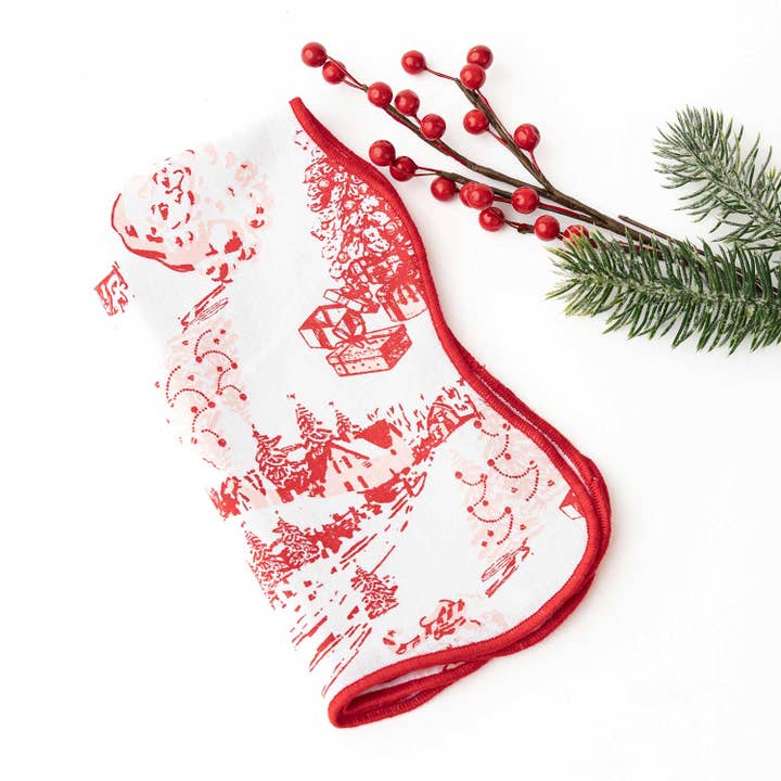 8 Oak Lane - Wholesale Dinner & Cloth Napkin - Santa Toile Scalloped Dinner Napkin1