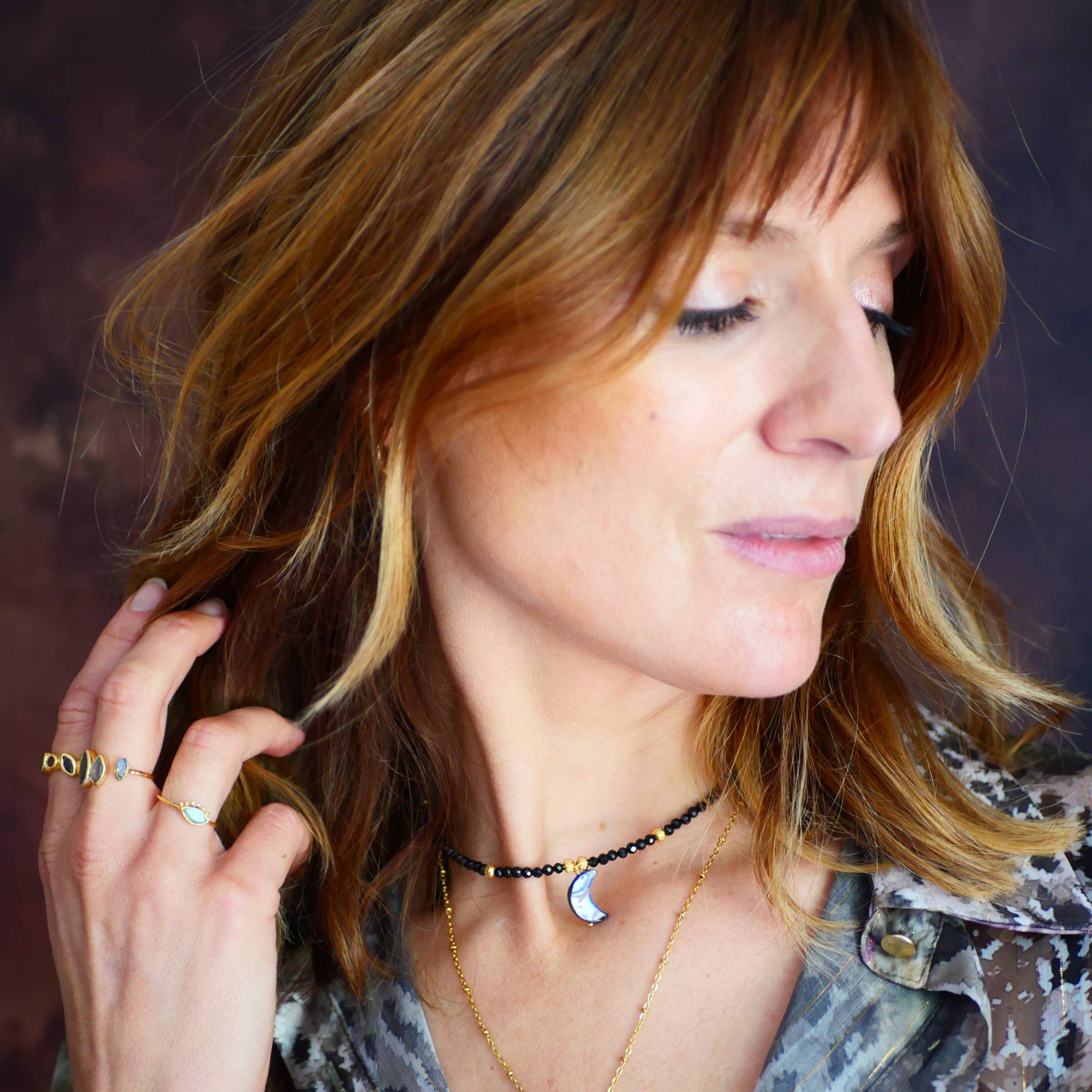 GINANDGER - Wholesale Beaded/Pearl Necklace - NECKLACE SHYAMAA ABALONE MOON (SPINEL OR AMETHYST)2