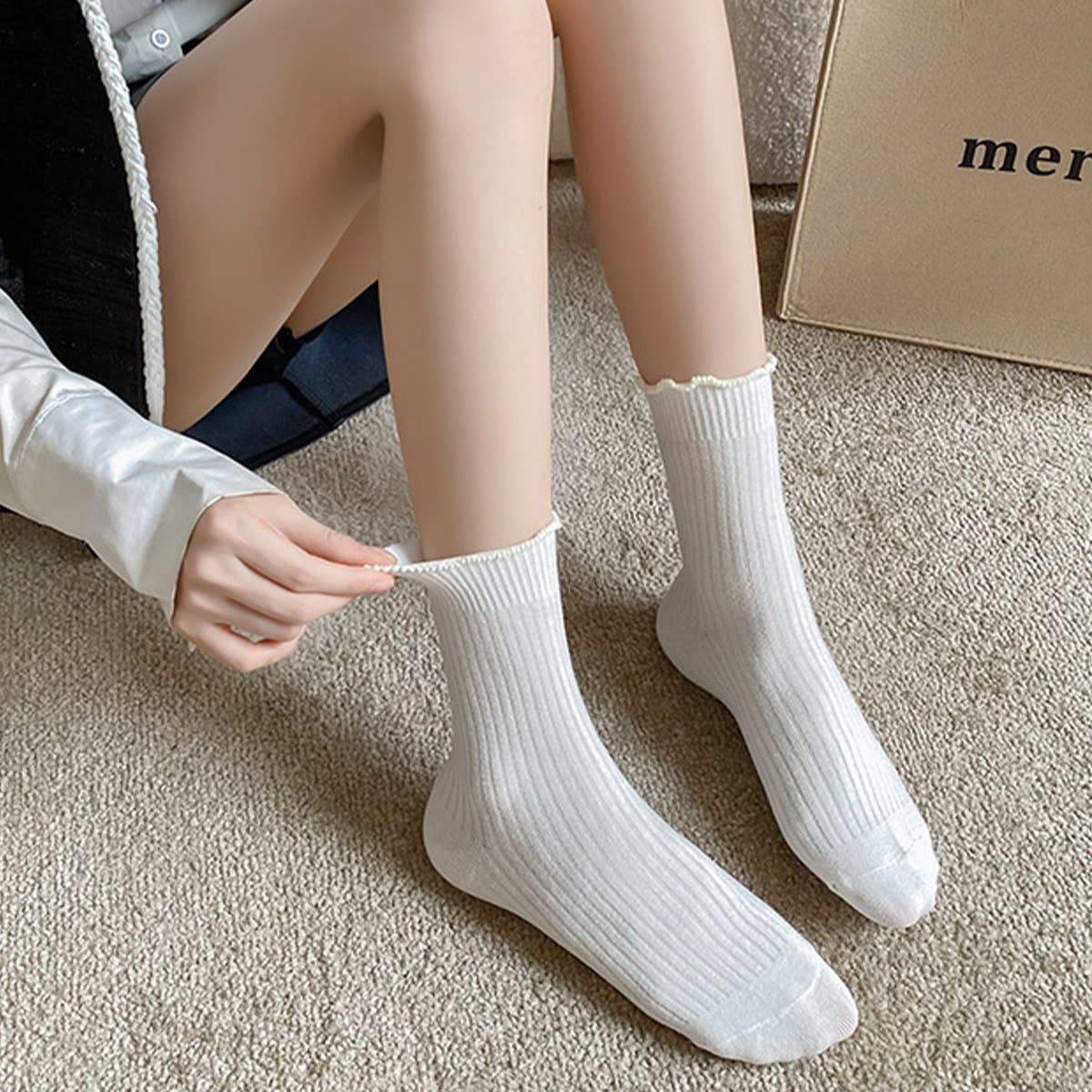 ACCITY - Wholesale Socks - Women's - SOLID COLOR RUFFLED ALL-MATCH SOCKS_CWMS090110
