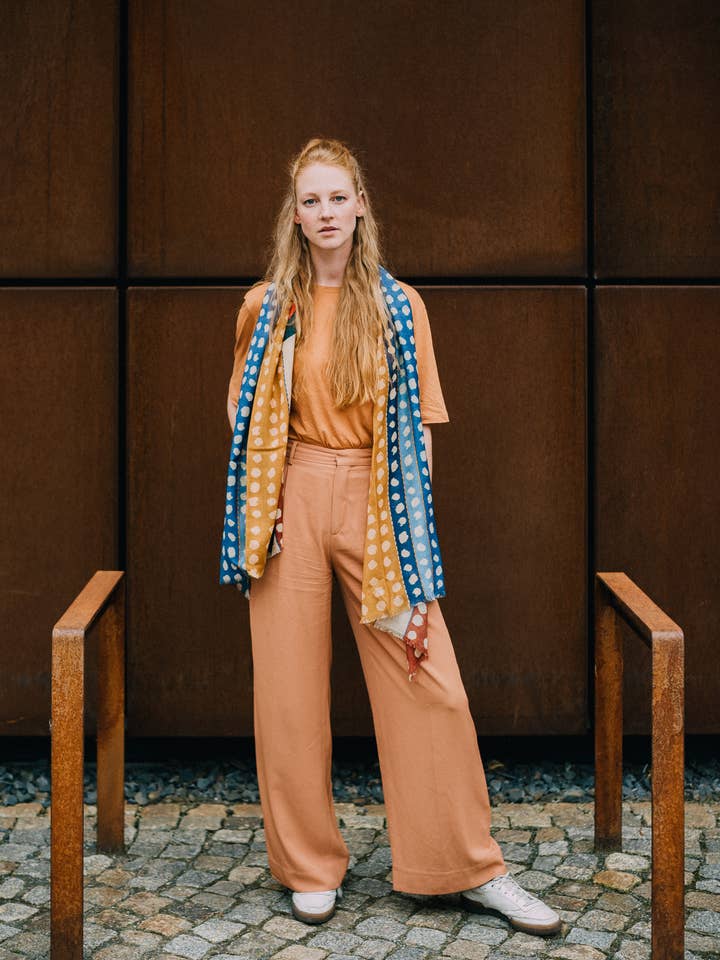 Schal aus feiner Wolle und Seide im Boho Stil für den Großhandel von estelle