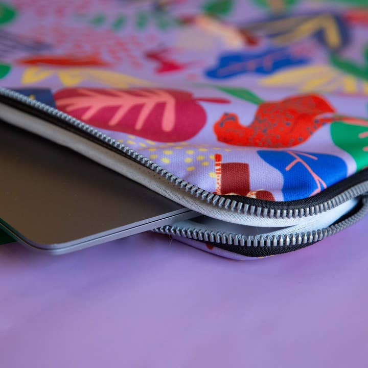 Hello Fred - Wholesale Laptop/Tablet Case - Women's - Case for PC or tablet10