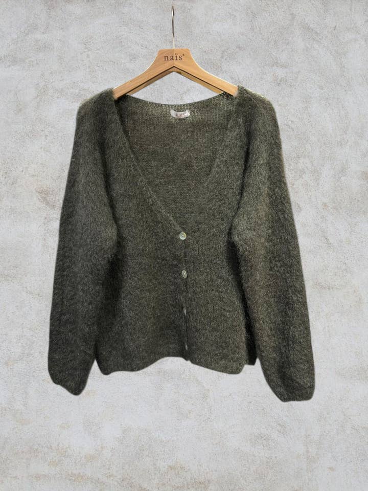 NAÏS PARIS – wholesale Cardigan – Women’s – V-neck cardigan with long sleeves in 80% kid mohair9