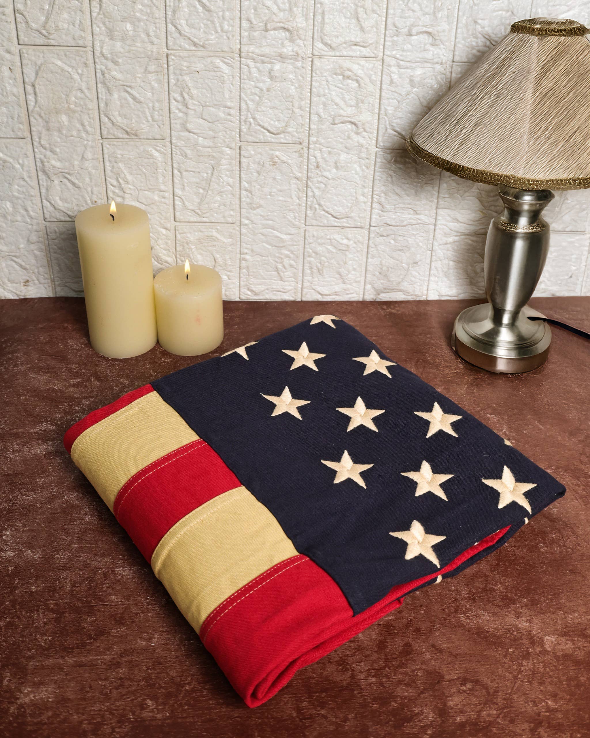 Valor Home Goods - Vente Drapeaux - Drapeau américain vintage lavé de style ferme 60"x36" 100% coton1