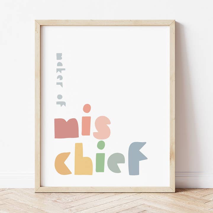 Maker af Mischief Print - dæmpede toner for engroshandel hos The Little Jones