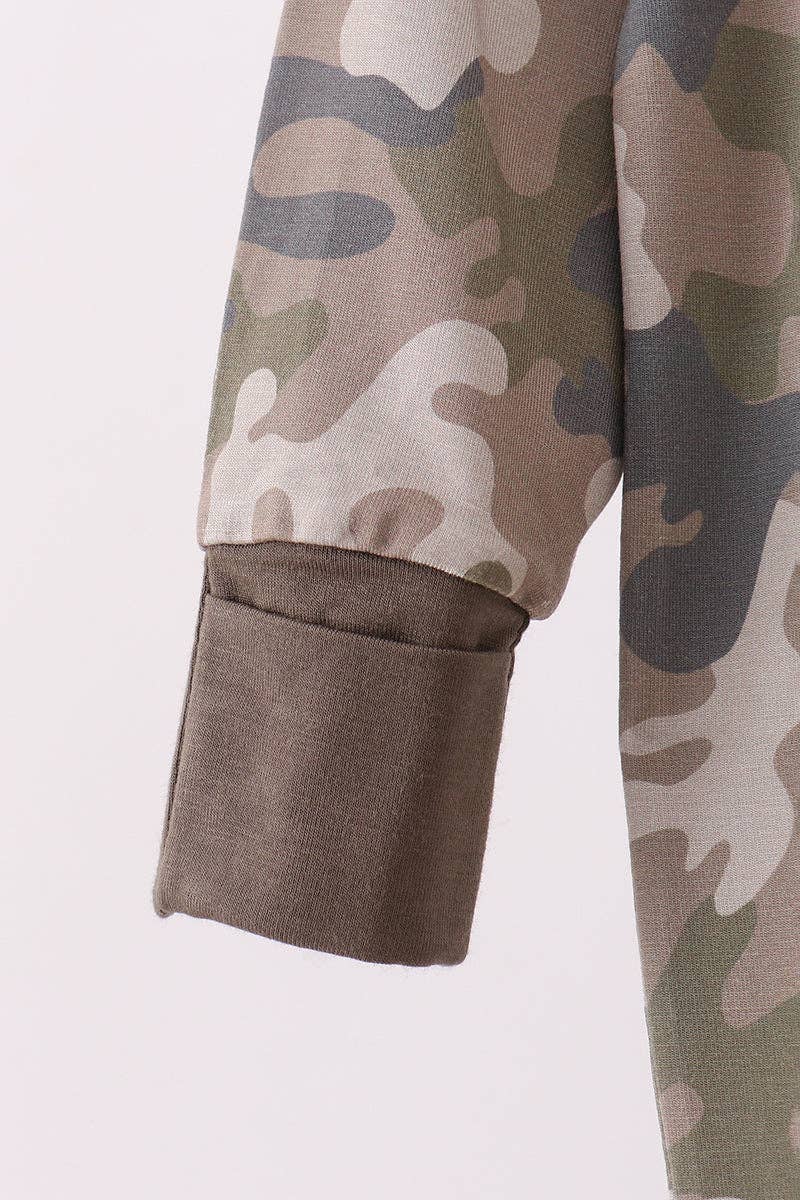 Aspen Rain Boutique – wholesale Byxdress - Baby – Kamouflage bambu dragkedja romper4