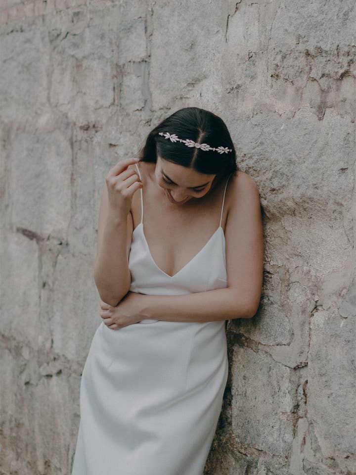 BRIAR//Diadema con cuentas//2022 para venta al por mayor de Hushed Commotion