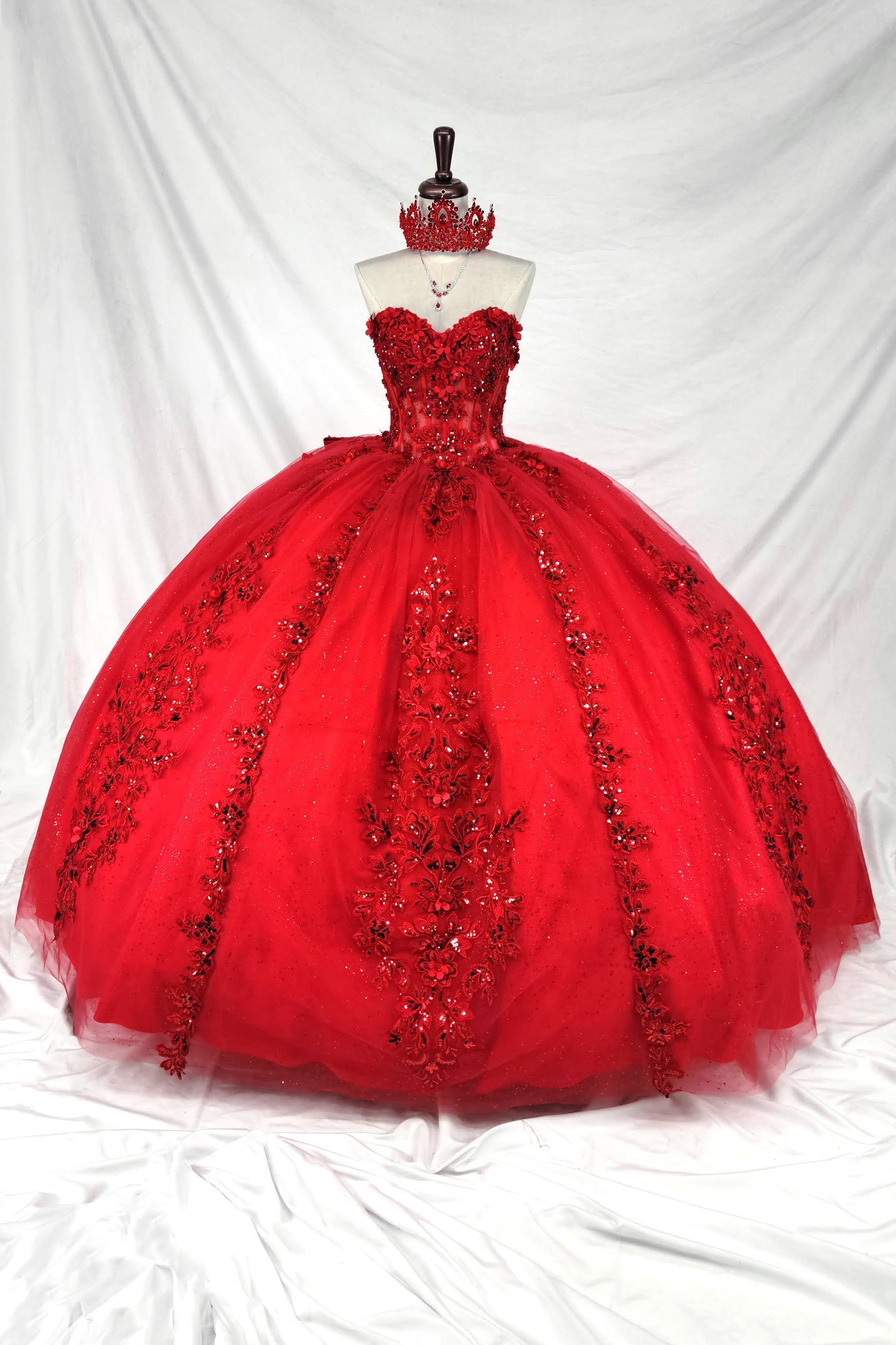 Red Sweetheart neckline quinceanera dress CHF3129 for wholesale on Faire1