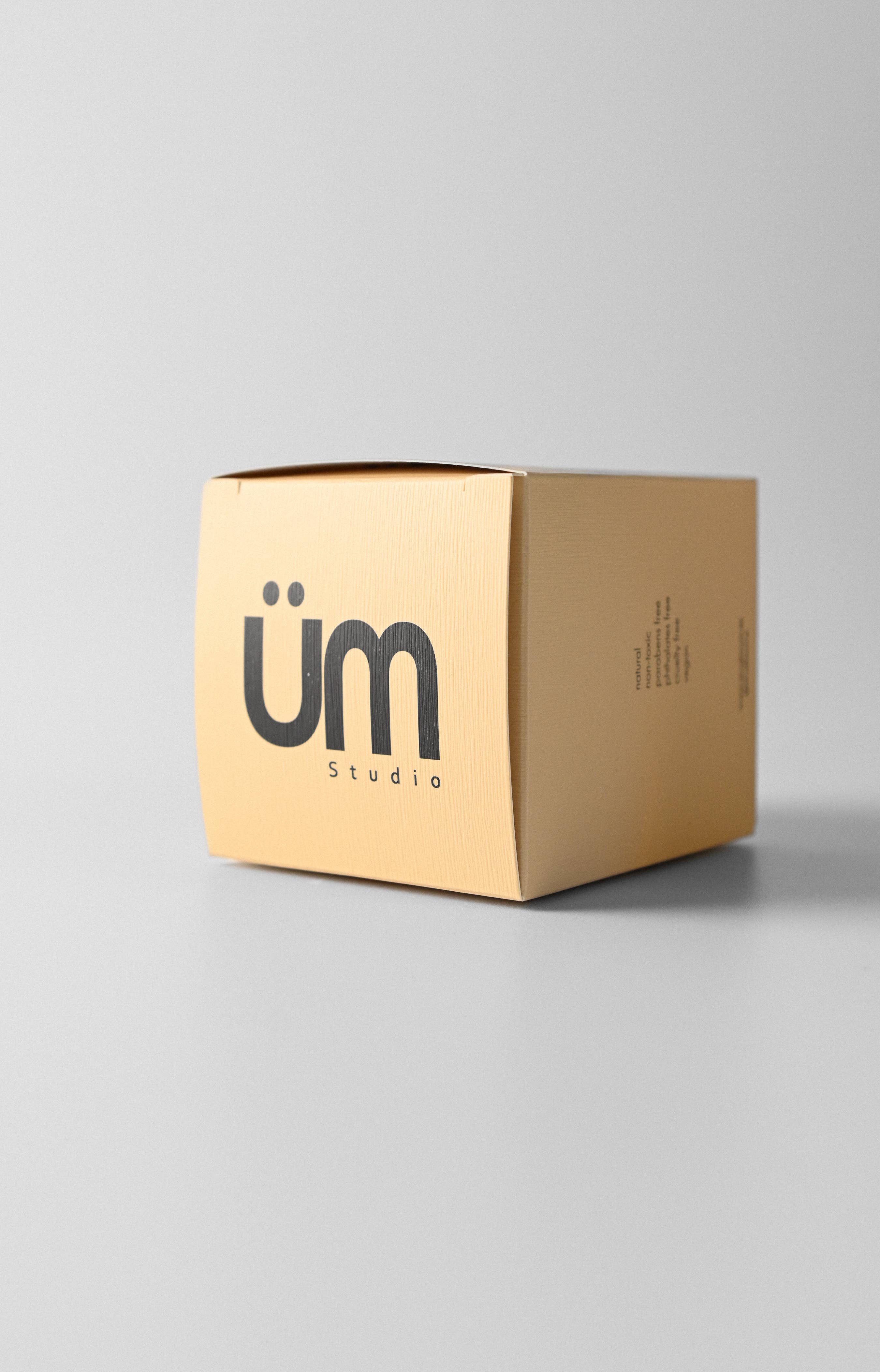 Studio ÜM - Wholesale Jar/Filled Candle - Espresso Martini Candle2