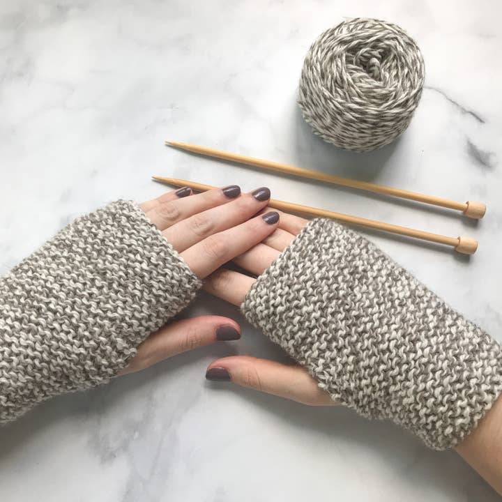 Learn to Knit Mitt Kit for wholesale by Juliette Pécaut Designs