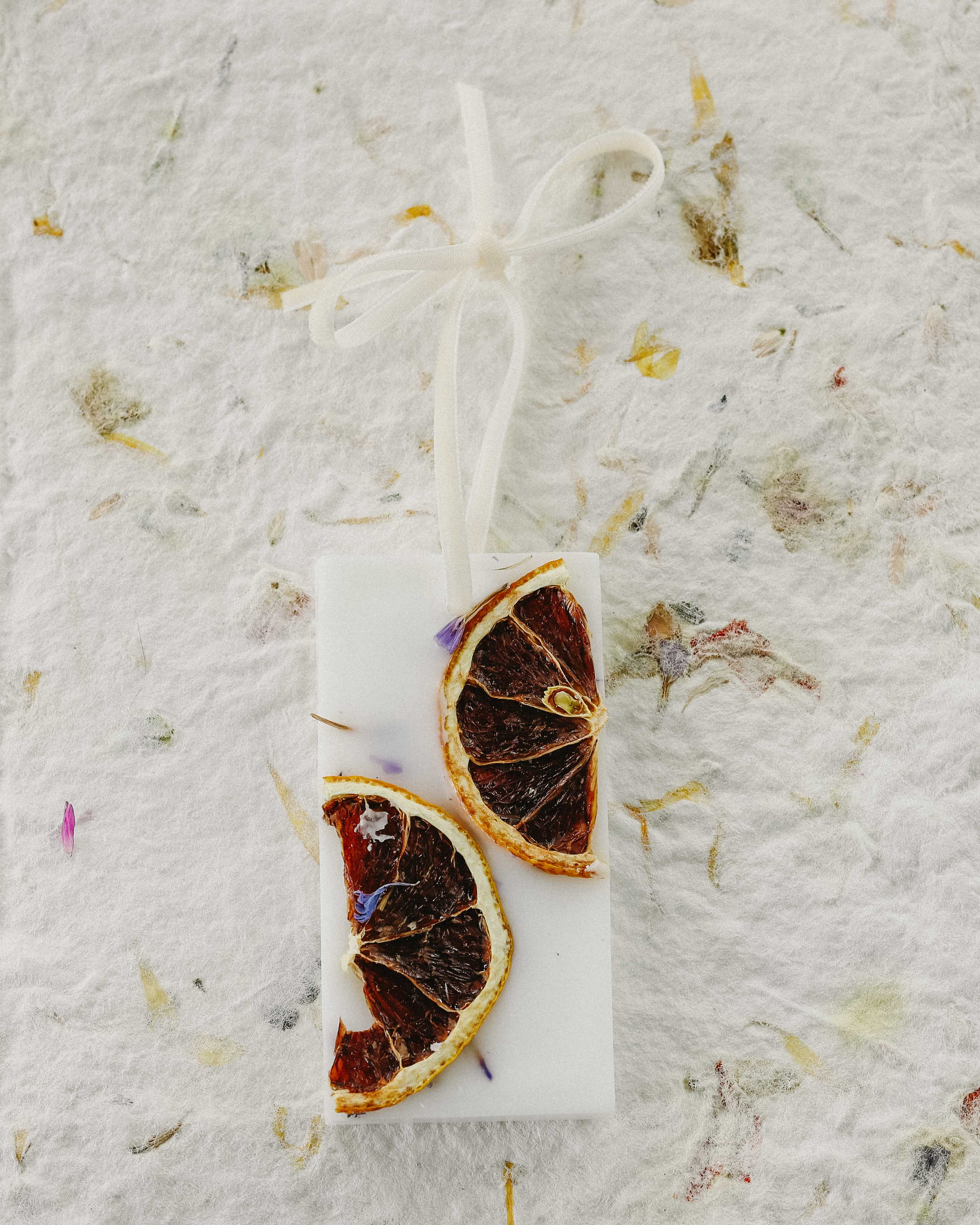 Florissant Collective - Wholesale Sachet - Lemon + Lilac Wax Sachet6