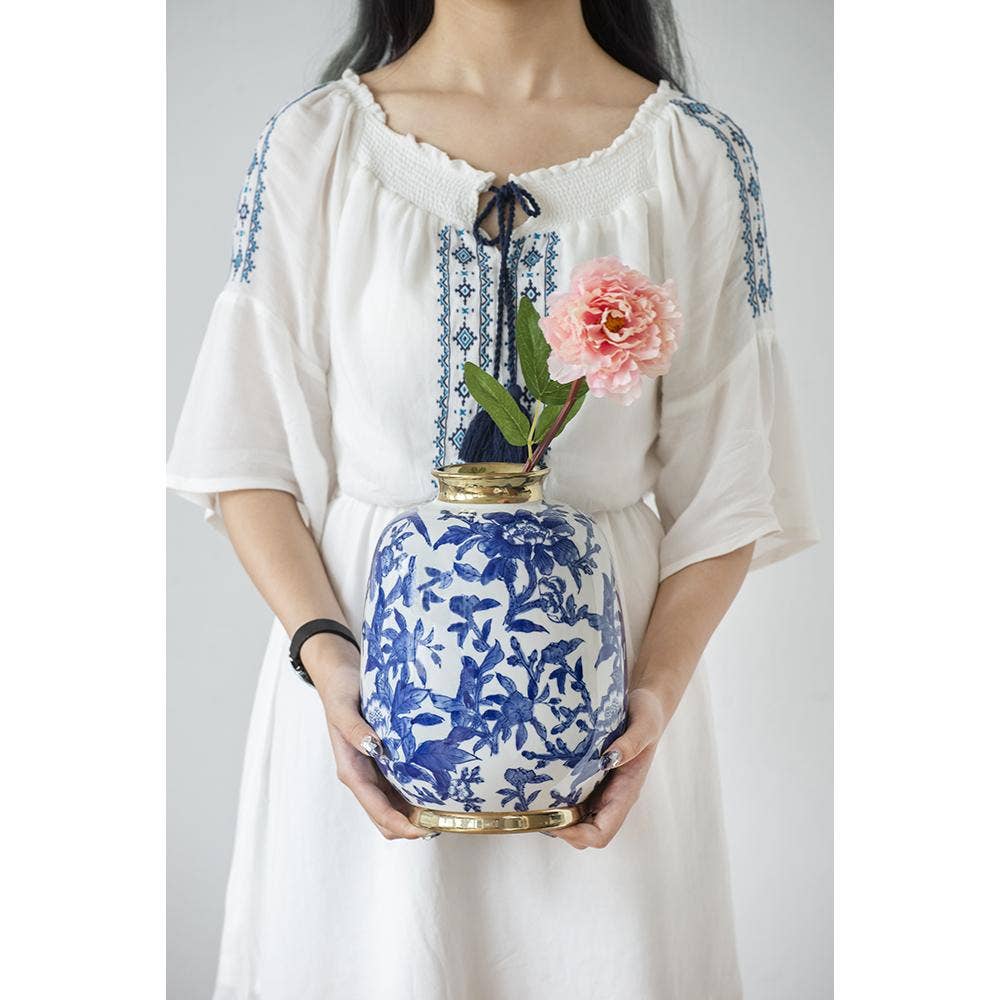 A&B Home Group Inc. - Wholesale Vase - D7.5x10.5" Blue & White Chinoiserie Vase w/ Gold Accents3