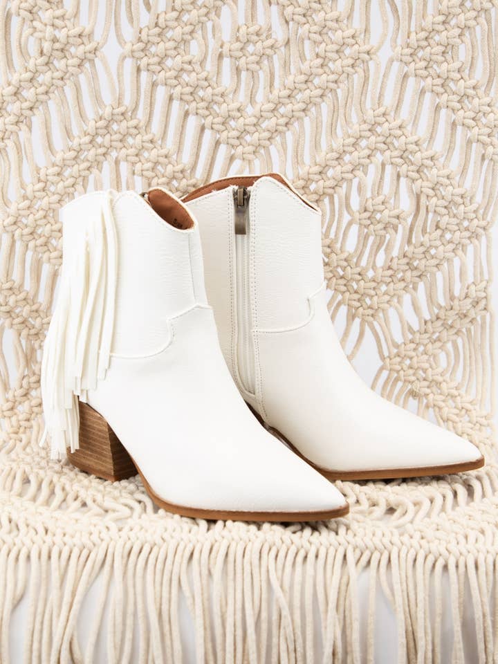 OFERTA SEMANAL BOTA COWBOY OCIDENTAL COM DETALHE DE FRANJA LATERAL por atacado de CCOCCI