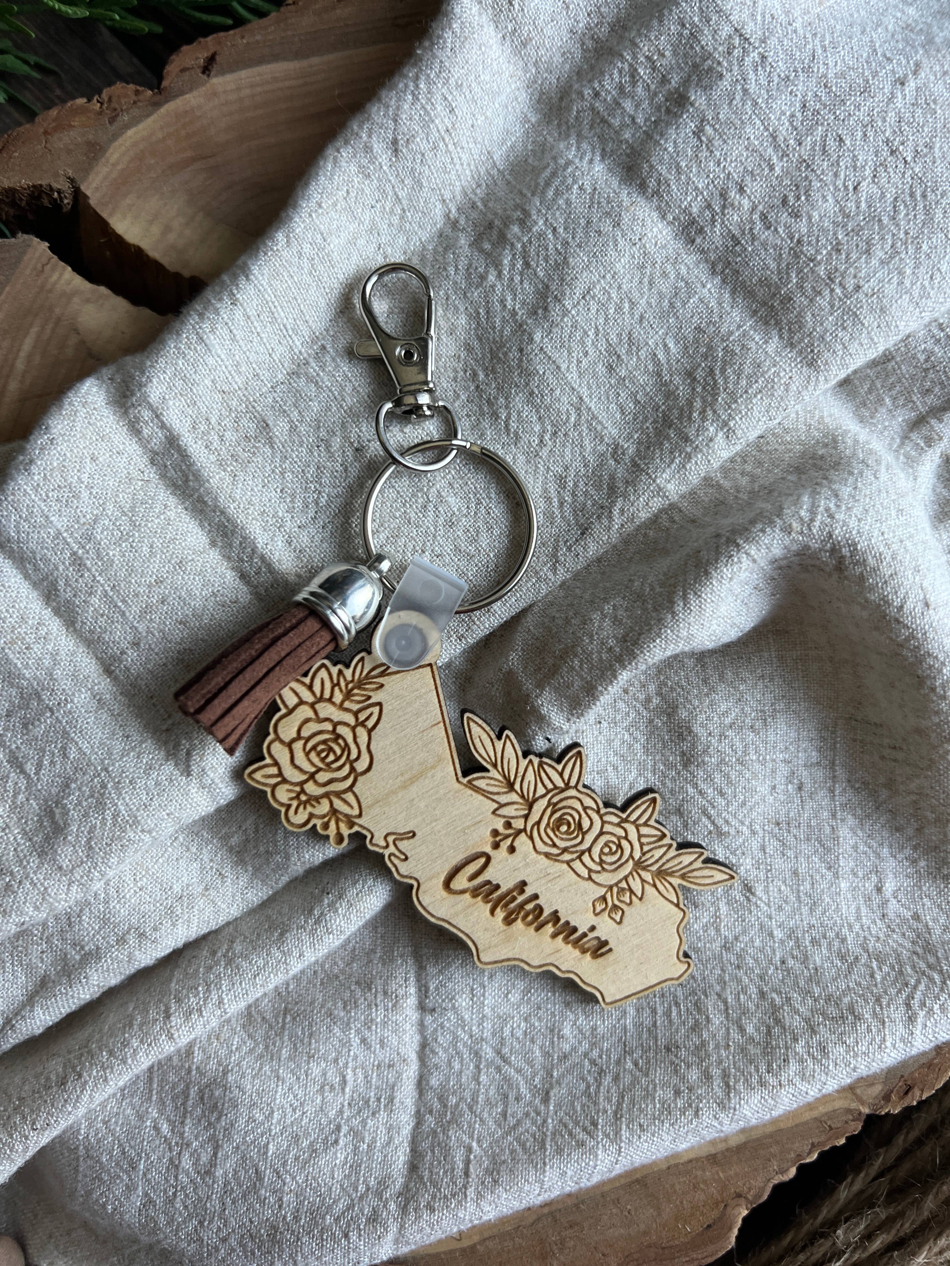 Chamness' Crafty Corner - Wholesale Keychain - Unisex - Floral State Wooden Keychains5