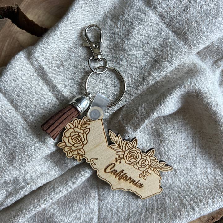 Chamness' Crafty Corner - Wholesale Keychain - Unisex - Floral State Wooden Keychains5