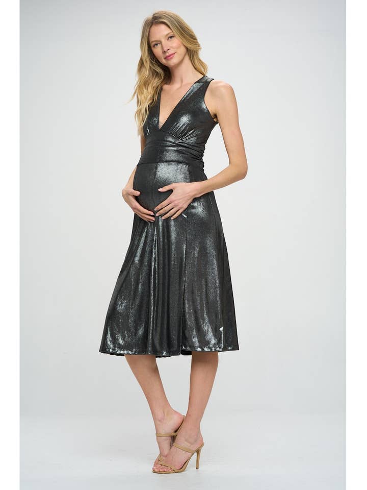 Star Motherhood - Vente Robe - États-Unis - Robe de maternité métallisée à col en V profond avec fente