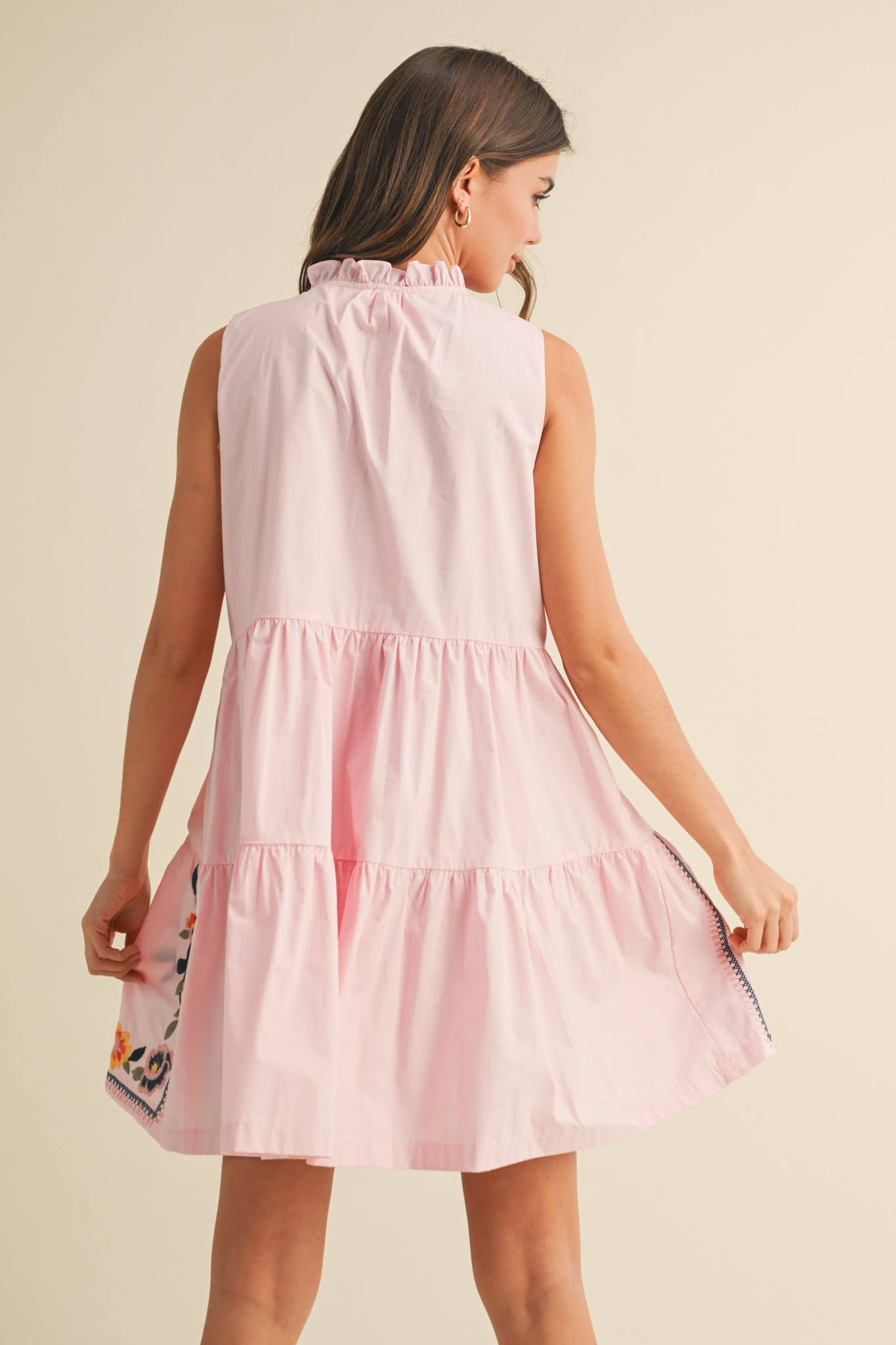 &MERCI - Wholesale Dress - Women's - FLORAL EMBROIDERY TIERED MINI DRESS MDR384137