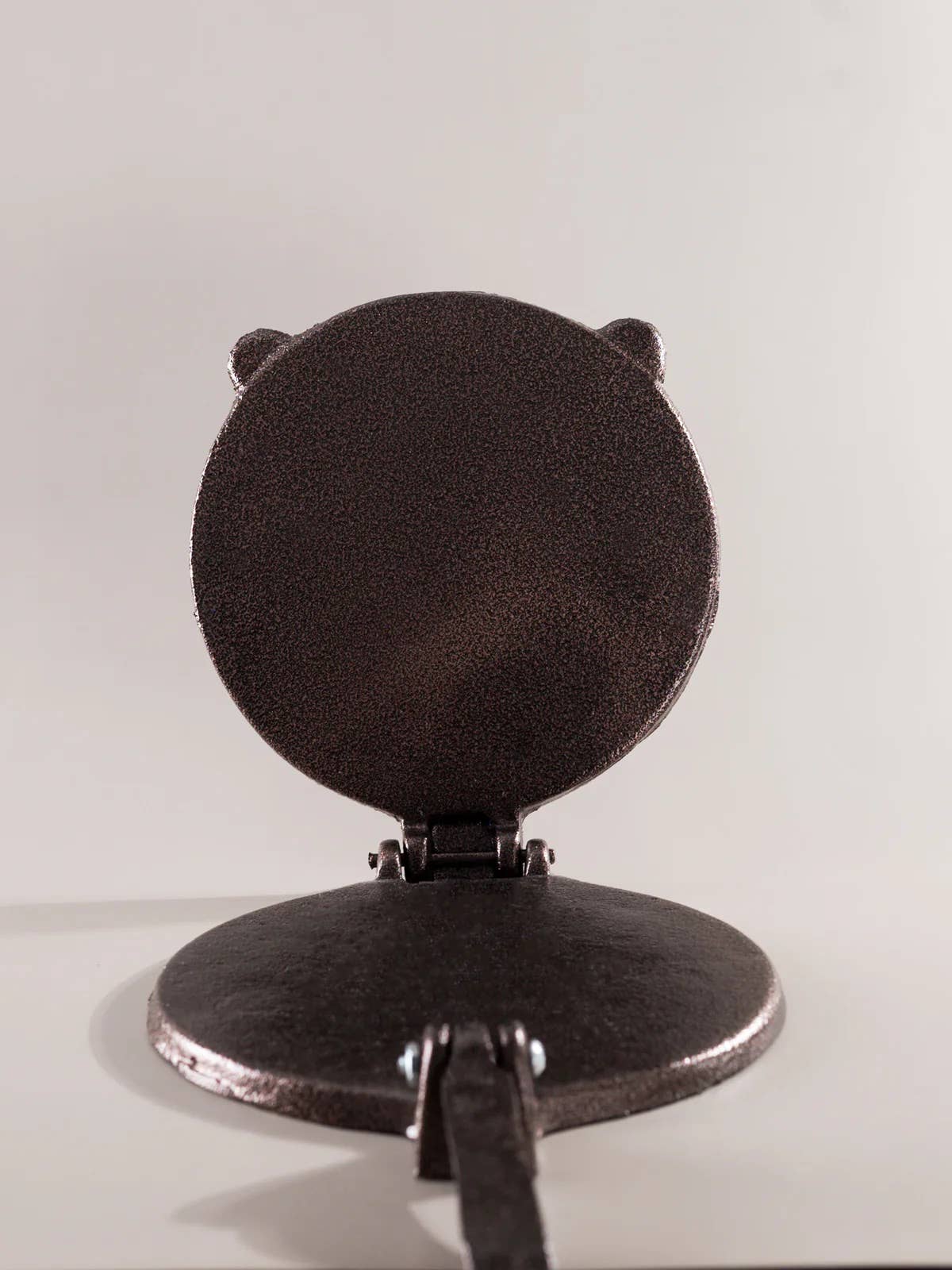  HERNÁN - Wholesale Kitchen Tool/Gadget - Cast Iron Authentic Mexican Tortilla Press2