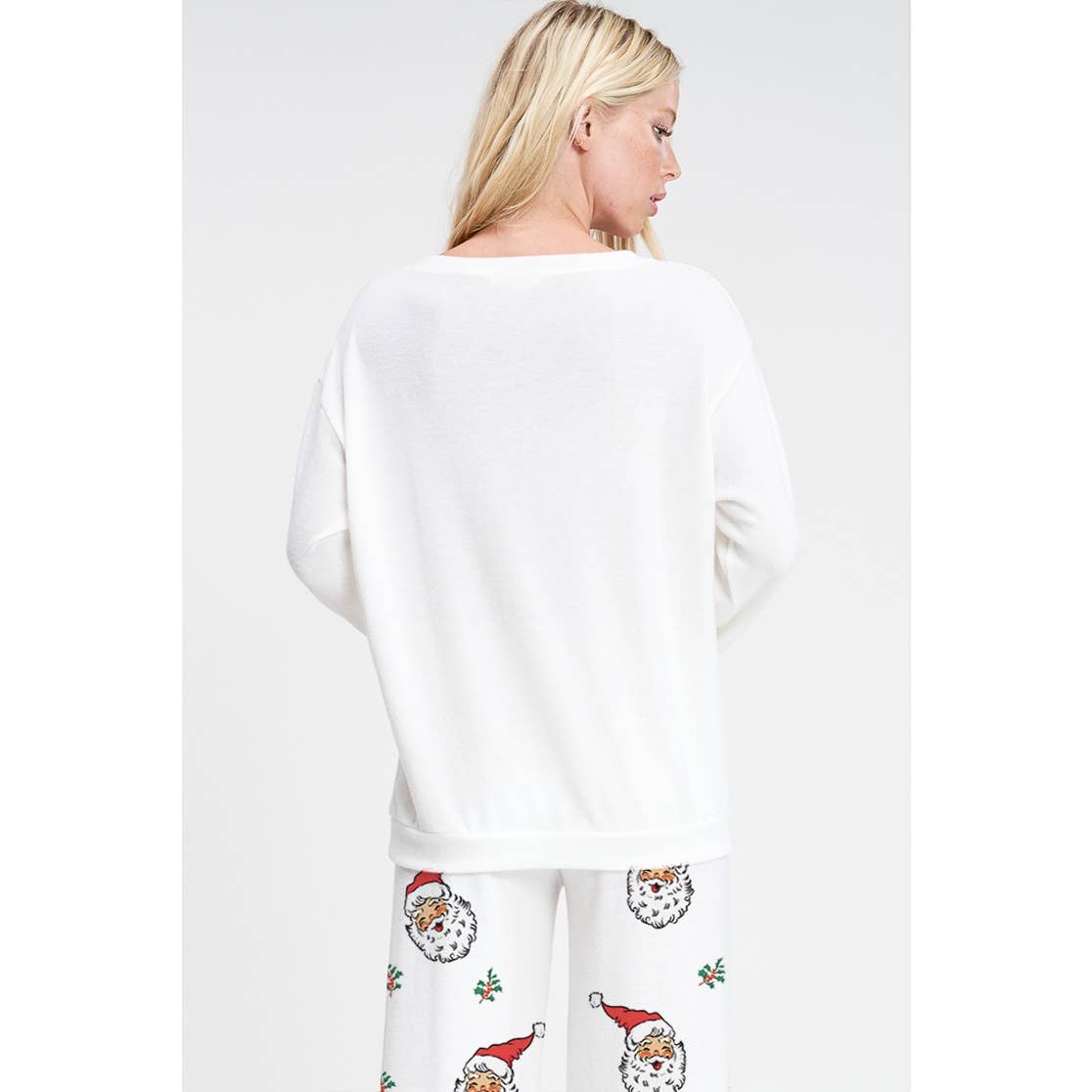 Phil Love - Wholesale Graphic Sweatshirt - Women's - Santa all over print soft lounge wear set 17